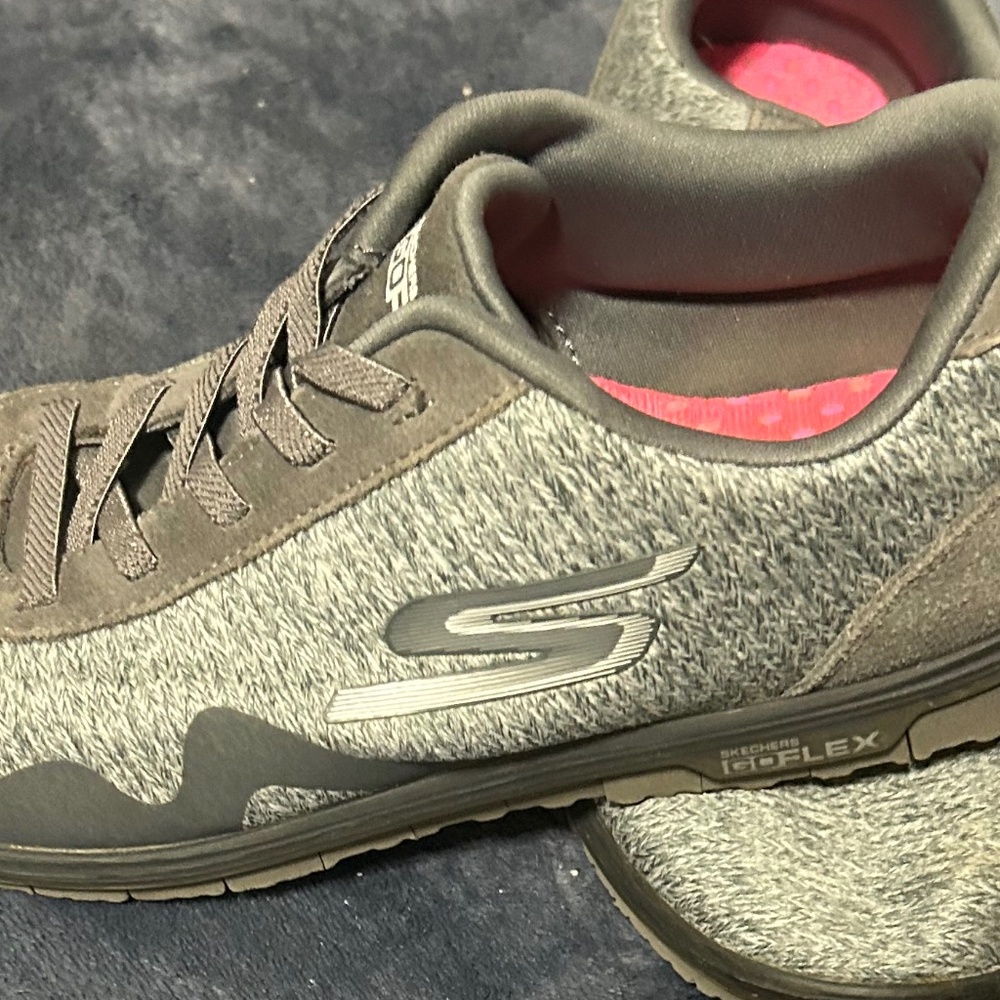 Sketchers Go Flex Grey Sneakers